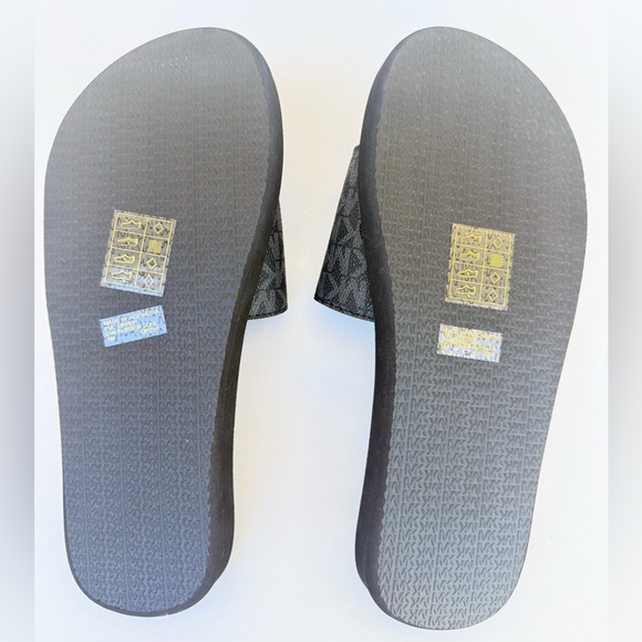 β¨π‘ NEW Michael Kors Slide Sandals β Black Size 8 (No Box) π‘β¨ - Picture 7 of 7